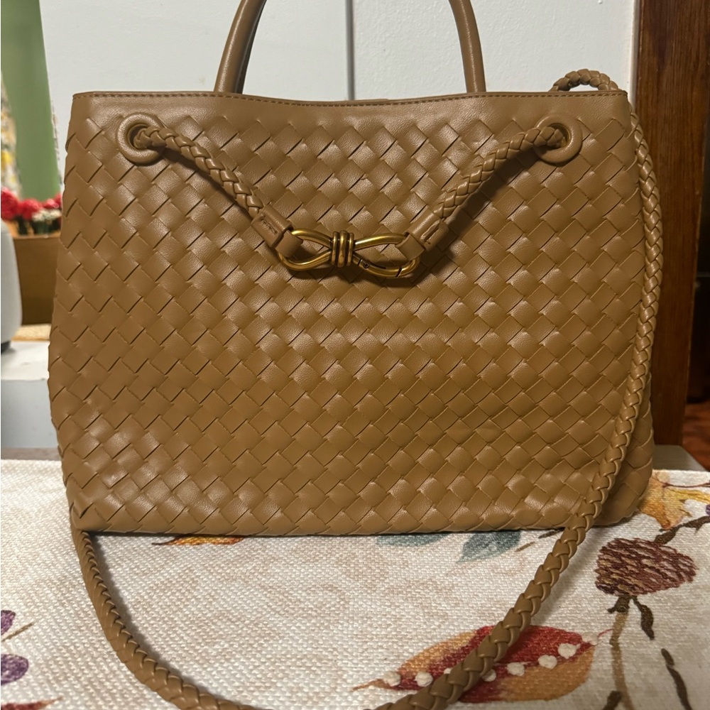 Elegant Brown Woven Tote Bag